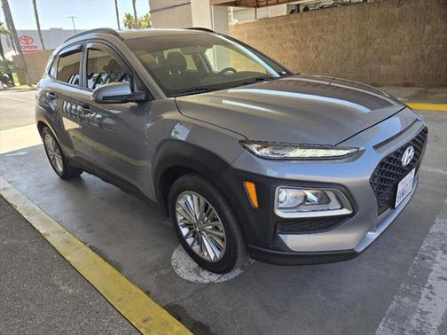 2021 Hyundai KONA SEL Plus