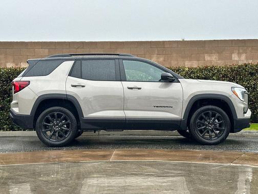 2026 GMC Terrain FWD Elevation