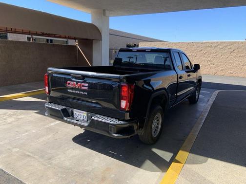 2023 GMC Sierra 1500 Pro