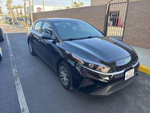 2023 Kia Forte LX