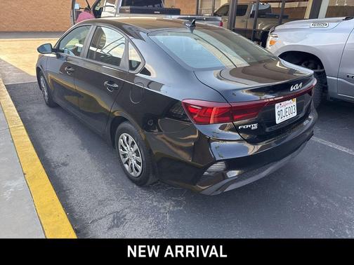2023 Kia Forte LX