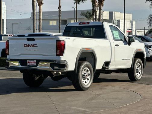 2025 GMC Sierra 2500 Pro