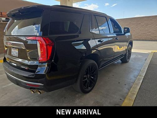 2024 GMC Yukon 4WD AT4