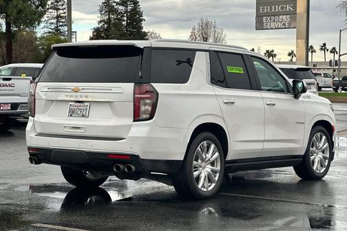 2021 Chevrolet Tahoe 4WD High Country
