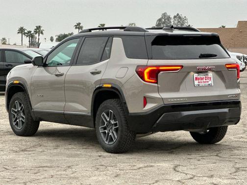 2026 GMC Terrain AWD AT4