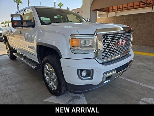2016 GMC Sierra 2500 Denali