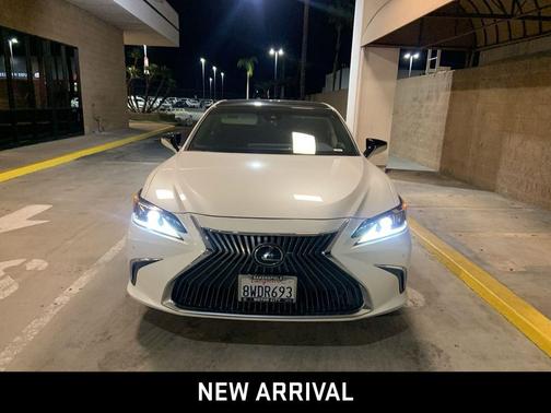 2021 Lexus ES 350 Base