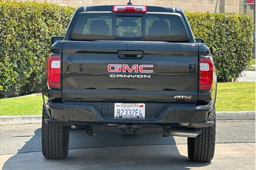2025 GMC Canyon Base