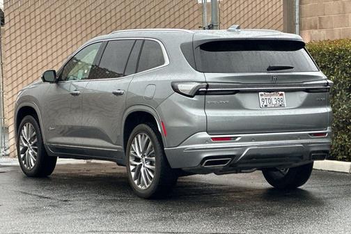 2025 Buick Enclave Avenir FWD