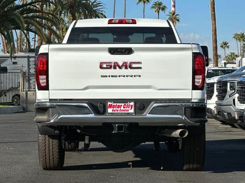 2025 GMC Sierra 2500 Pro
