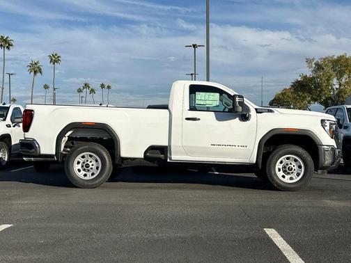 2025 GMC Sierra 2500 Pro