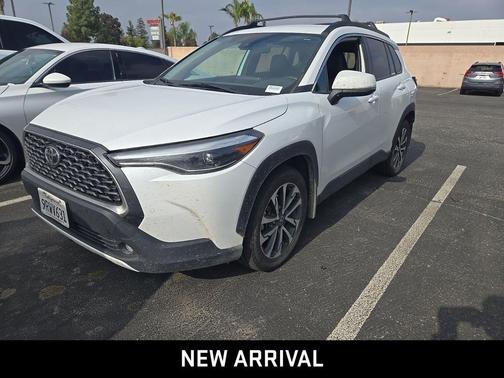 2022 Toyota Corolla Cross XLE