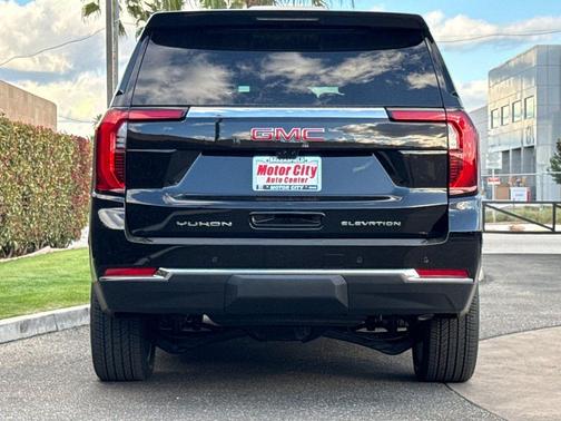 2026 GMC Yukon 4WD Elevation