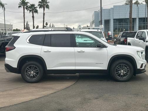 2026 GMC Acadia FWD Elevation