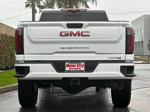 2026 GMC Sierra 2500 AT4