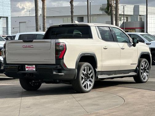 2026 GMC Sierra EV Standard Range Elevation