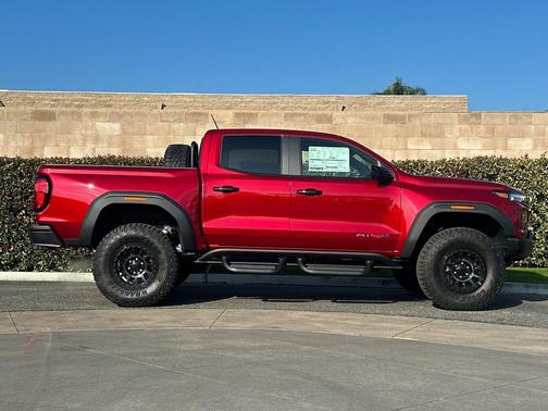 2026 GMC Canyon AT4X