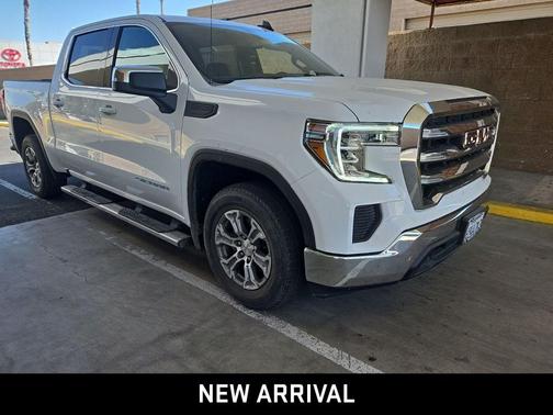 2022 GMC Sierra 1500 SLE