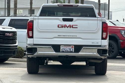 2022 GMC Sierra 1500 SLE