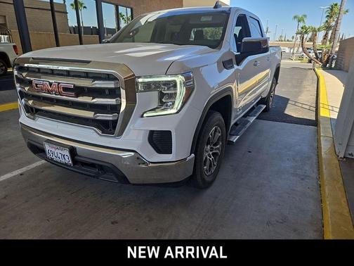 2022 GMC Sierra 1500 SLE
