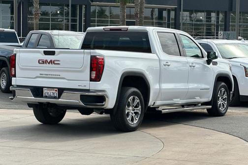 2022 GMC Sierra 1500 SLE