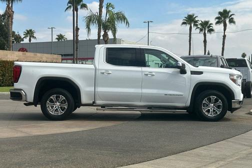 2022 GMC Sierra 1500 SLE