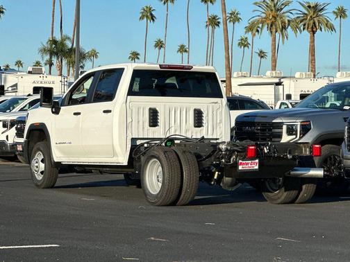 2026 GMC Sierra 3500 Base