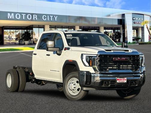 2026 GMC Sierra 3500 Base
