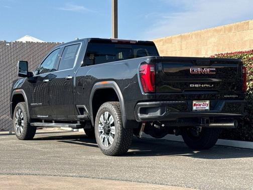 2026 GMC Sierra 2500 Denali