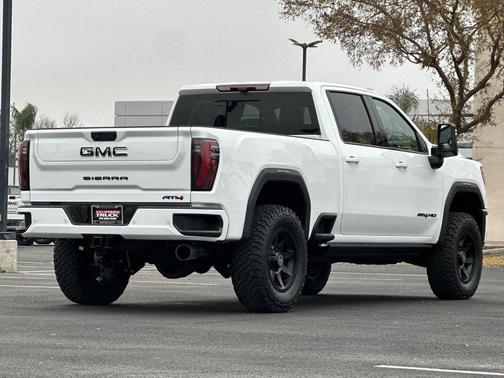 2026 GMC Sierra 2500 AT4