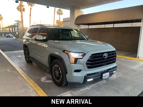 2024 Toyota Sequoia SR5