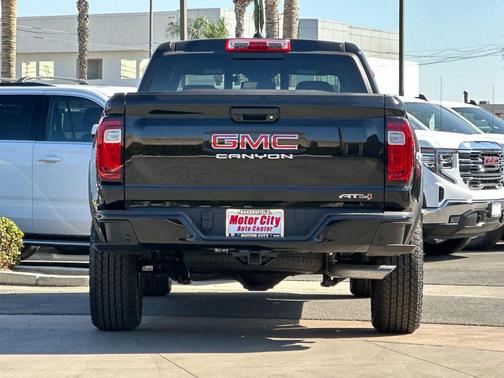 2026 GMC Canyon AT4
