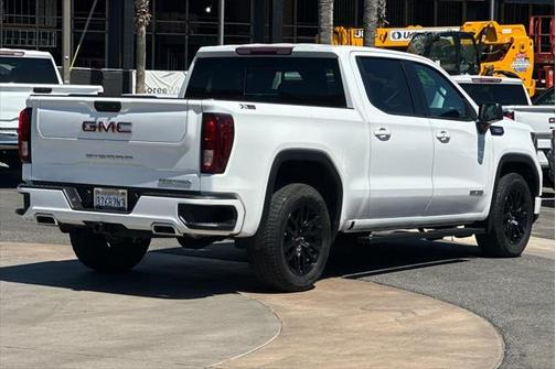 2022 GMC Sierra 1500 Elevation
