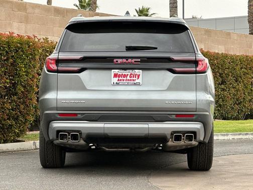 2026 GMC Acadia FWD Elevation