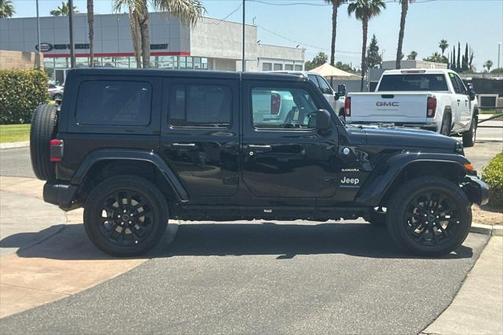 2024 Jeep Wrangler 4xe Sahara