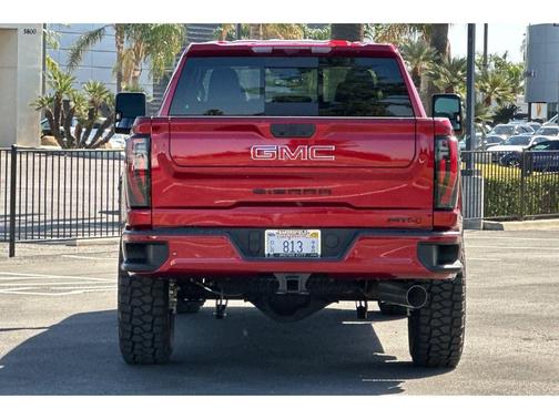 2025 GMC Sierra 2500 AT4