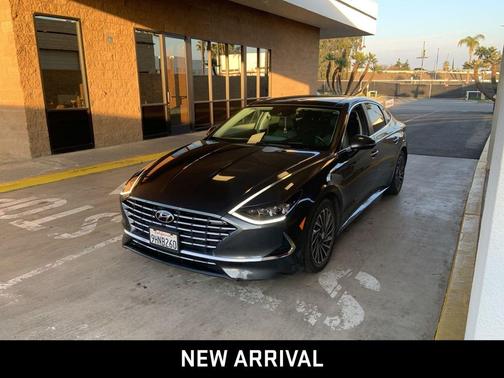 2023 Hyundai SONATA Hybrid Limited