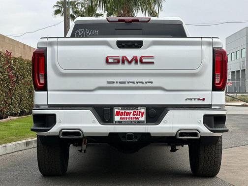 2026 GMC Sierra 1500 AT4