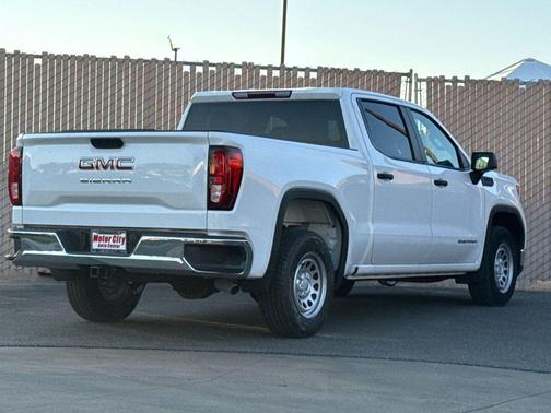 2025 GMC Sierra 1500 Pro