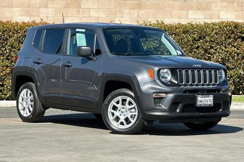 2023 Jeep Renegade Latitude