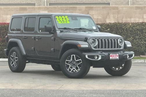2025 Jeep Wrangler 4-Door Sahara 4x4