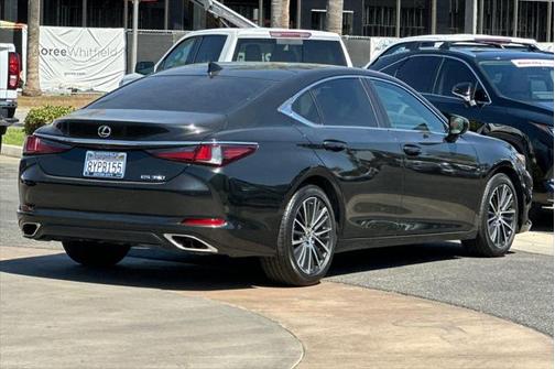 2022 Lexus ES 350 Base