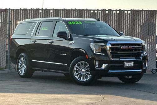 2023 GMC Yukon XL SLT