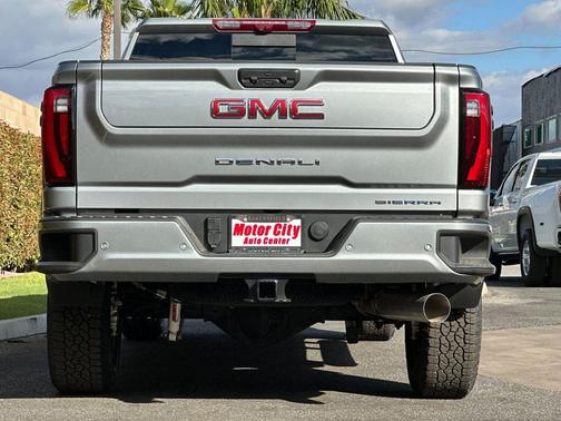 2026 GMC Sierra 2500 Denali