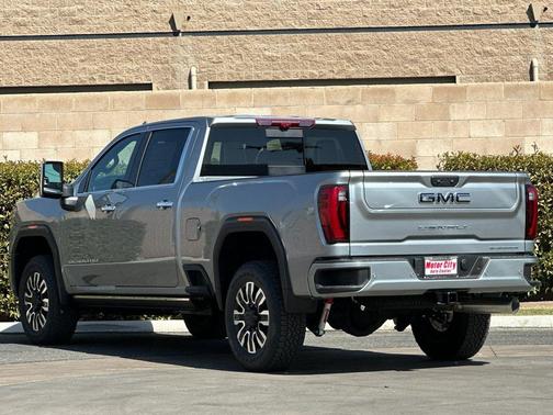2026 GMC Sierra 2500 Denali Ultimate