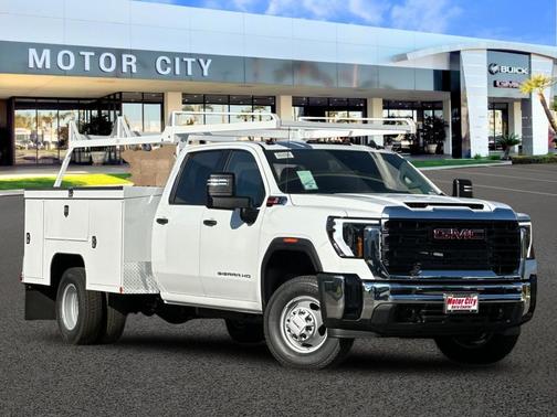 2026 GMC Sierra 3500 Base