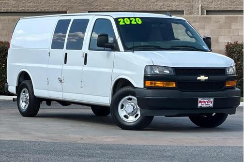 2020 Chevrolet Express 2500 RWD 2500 Extended Wheelbase WT