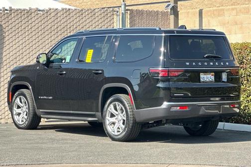 2022 Jeep Wagoneer Series II 4x4