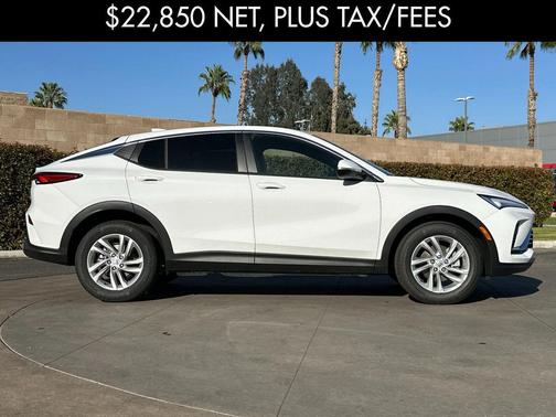 2025 Buick Envista Preferred FWD