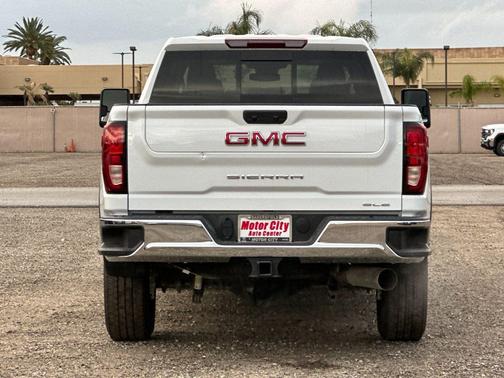 2025 GMC Sierra 2500 SLE